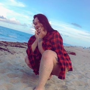 Meet your Posher, Chastity